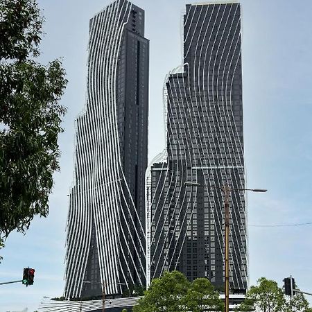 クアラルンプールArte Mont Kiara By Airhostアパートメント エクステリア 写真